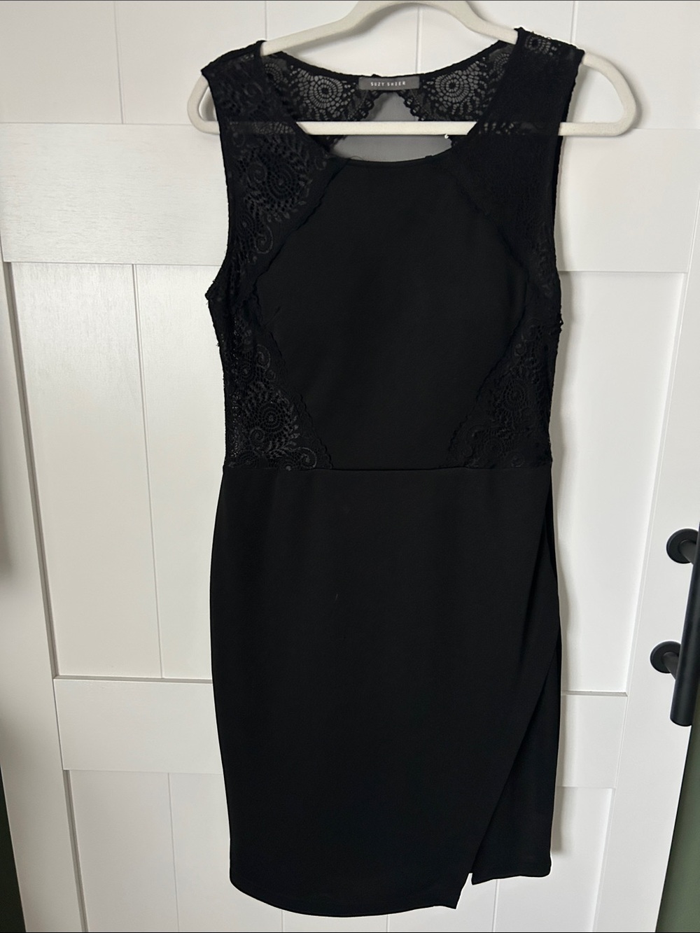 Suzy Shier Black Lace-Panel Midi Dress